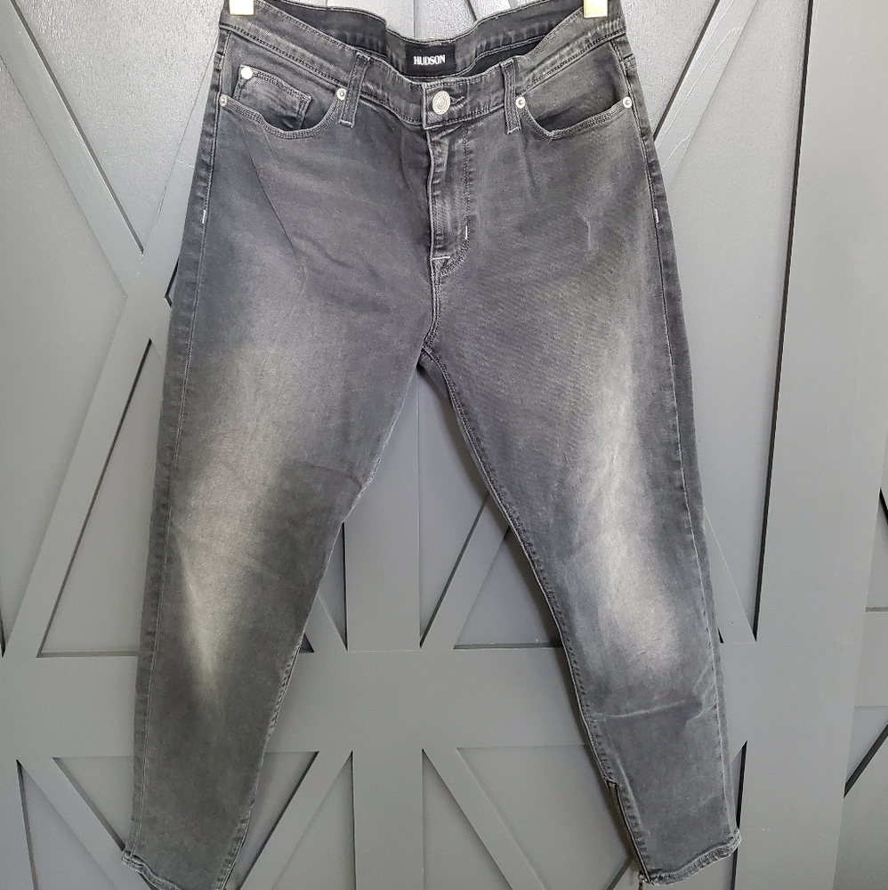 HUDSON skinny midrise zipper ankle jeans